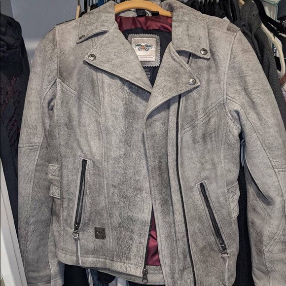 Harley Davidson Leather Jacket - Picture 1 of 3